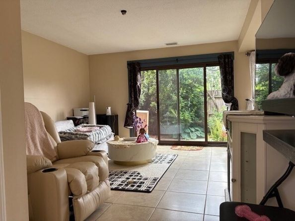 64 Laurelwood Dr 64, Stoughton MA 02072