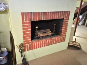 38 Leland St, East Bridgewater MA 02333