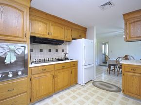 38 Leland St, East Bridgewater MA 02333