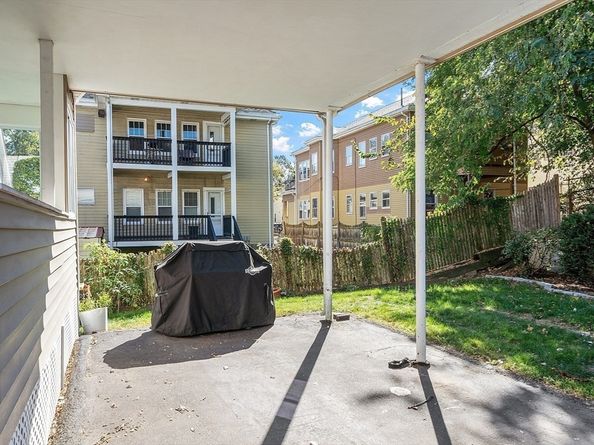 30 Unity Ave 30, Belmont MA 02478