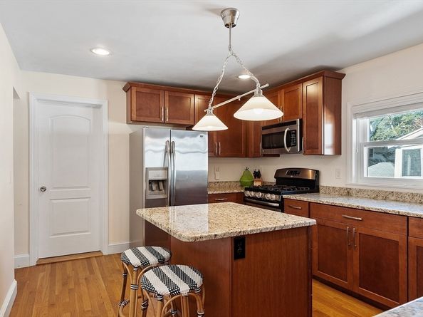 30 Unity Ave 30, Belmont MA 02478