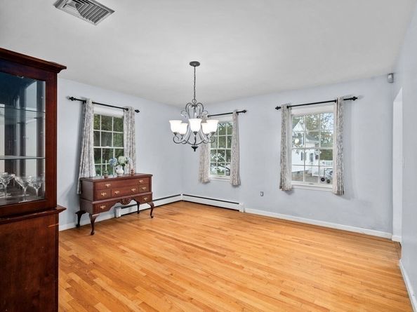 5 Stanley Terrace, Saugus MA 01906