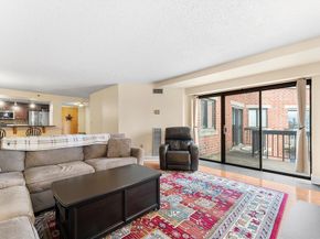 15 N Beacon St 412, Boston MA 02134