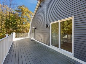98 Minebrook Rd, Webster MA 01570