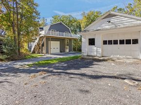 98 Minebrook Rd, Webster MA 01570