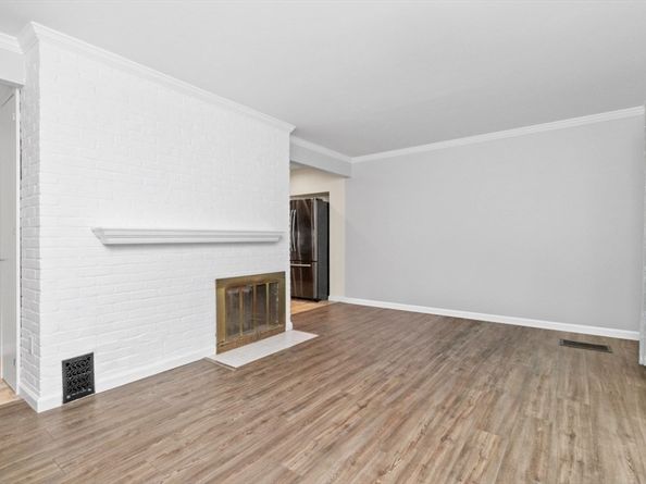 36 Porter Rd, Natick MA 01760