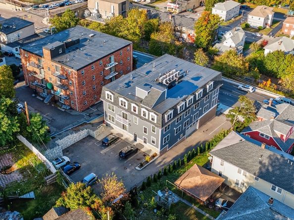 365 Newport Ave 301, Quincy MA 02170