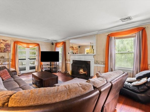 302 Prospect St, Brockton MA 02301