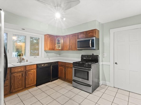 302 Prospect St, Brockton MA 02301