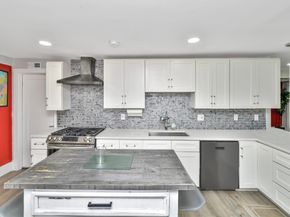 32-32R Temple St, Boston MA 02126