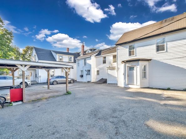 32-32R Temple St, Boston MA 02126