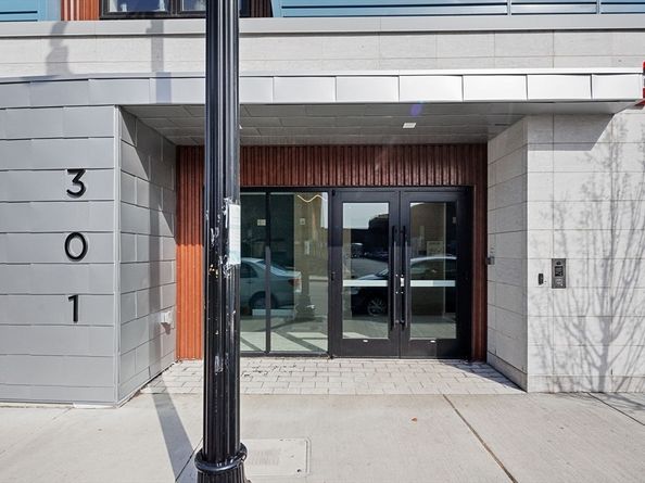 301 Border Street 49, Boston MA 02128