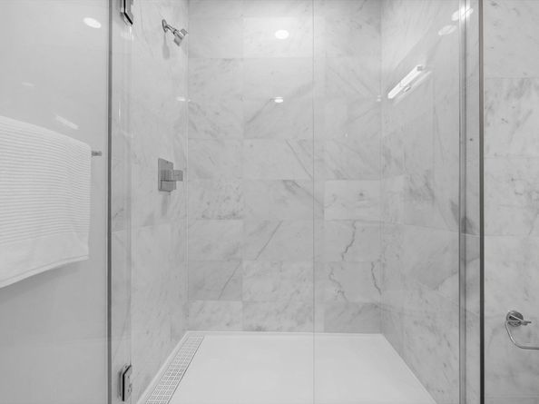 301 Border Street 49, Boston MA 02128