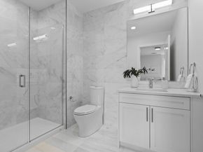 301 Border Street 49, Boston MA 02128