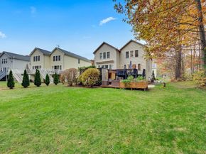 33 Meola Ave, Worcester MA 01606