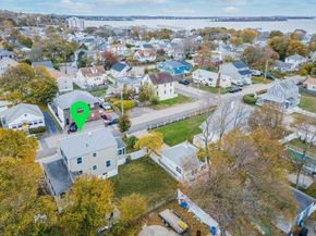 35 H Street, Hull MA 02045