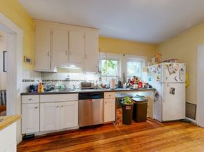 15 Albion, Somerville MA 02143