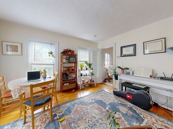 15 Albion, Somerville MA 02143