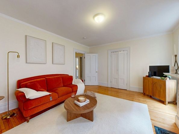 15 Albion, Somerville MA 02143