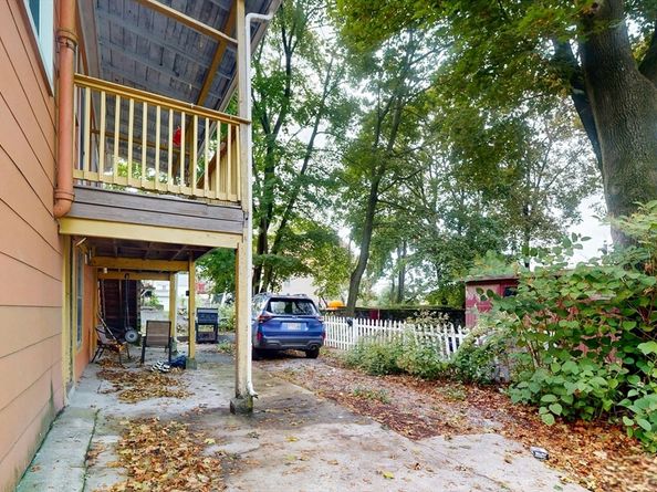 15 Albion, Somerville MA 02143