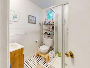 15 Albion, Somerville MA 02143