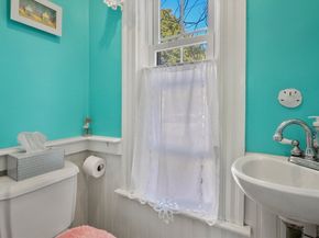 44 Hale Street, Leominster MA 01453