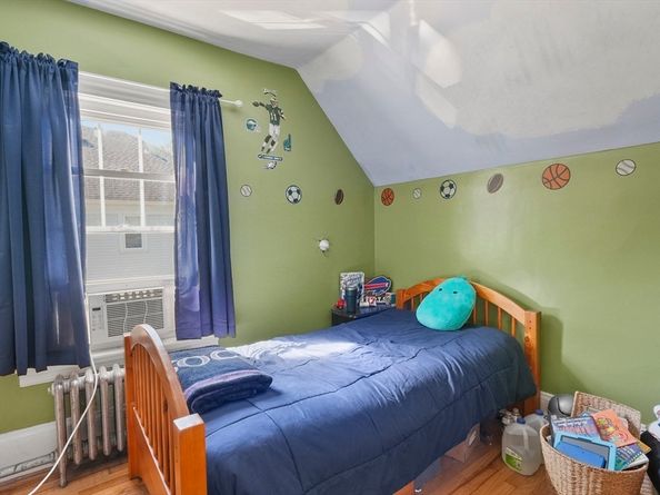 44 Hale Street, Leominster MA 01453