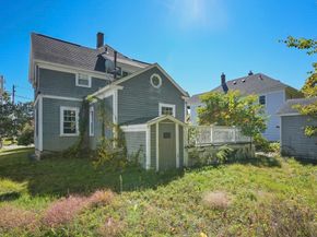 44 Hale Street, Leominster MA 01453