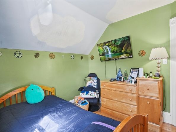 44 Hale Street, Leominster MA 01453