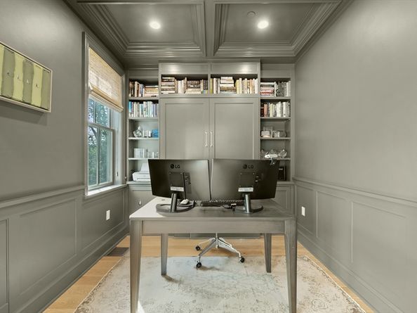 617 East 7th Street 3, Boston MA 02127