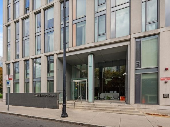 2 Earhart St 321, Cambridge MA 02141
