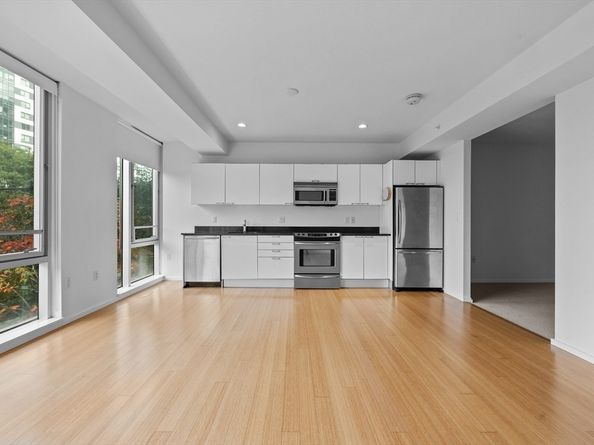 2 Earhart St 321, Cambridge MA 02141