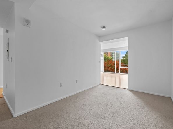 2 Earhart St 321, Cambridge MA 02141