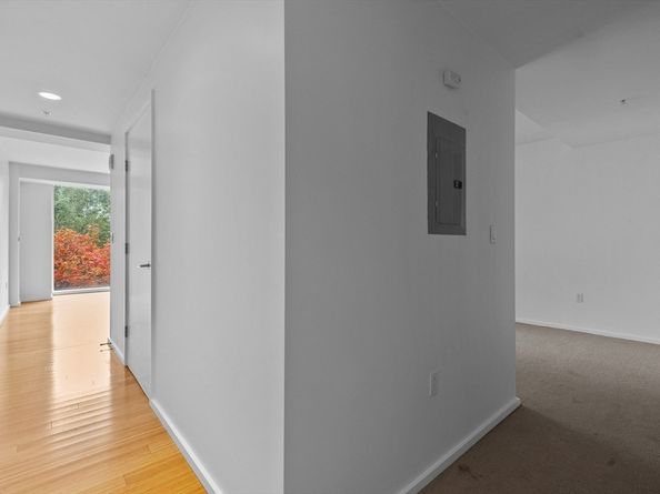 2 Earhart St 321, Cambridge MA 02141