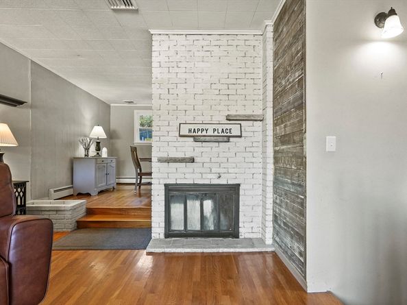 105 Commonwealth Road, Lynn MA 01904