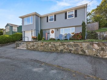 105 Commonwealth Road