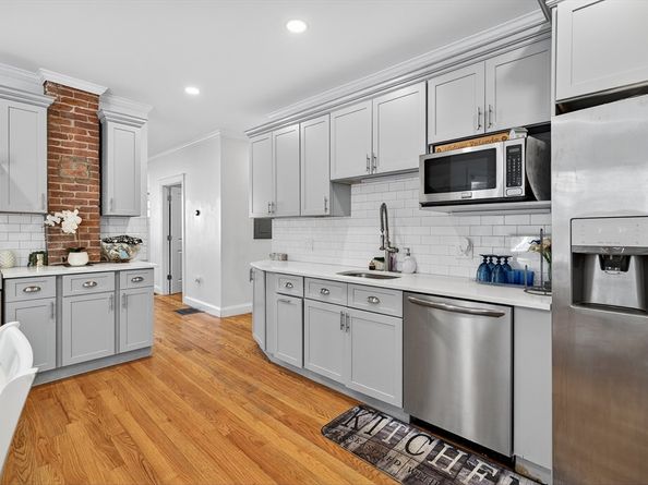 7-9 Rock Ave, Swampscott MA 01907