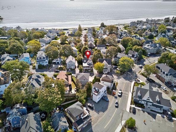 7-9 Rock Ave, Swampscott MA 01907