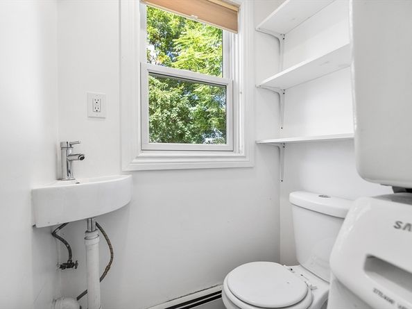 305 Franklin St, Braintree MA 02184