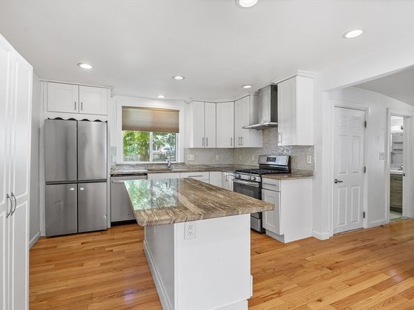 305 Franklin St, Braintree MA 02184