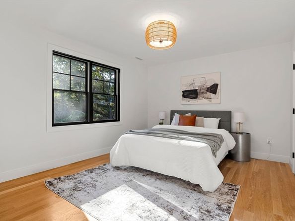 59 Dexter Rd, Melrose MA 02176