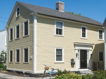 10 Washington Street