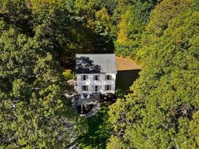 29 Charlotte Road, Ipswich MA 01938