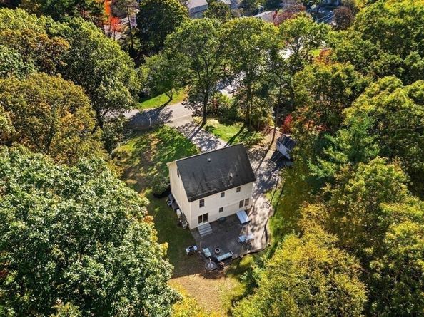 29 Charlotte Road, Ipswich MA 01938