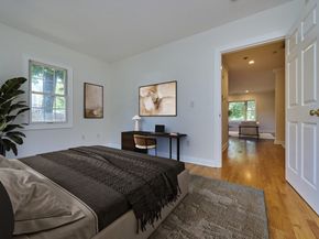 32 Beach St 1, Boston MA 02122