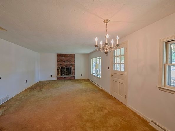 154 Winter St, Hanover MA 02339