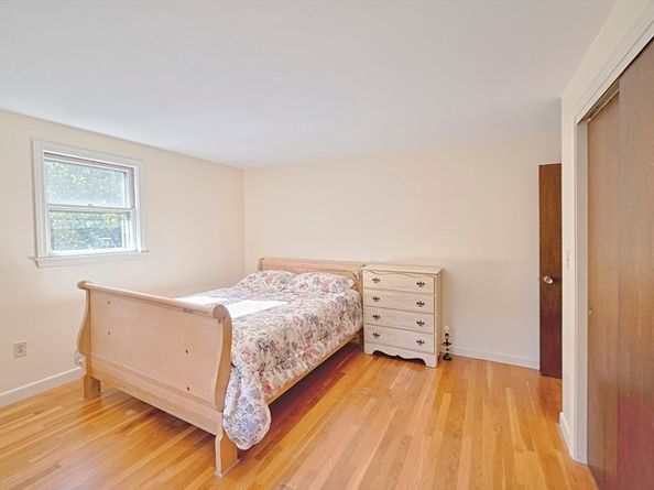 154 Winter St, Hanover MA 02339
