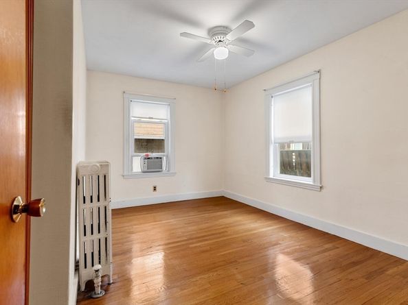 5-7 Mason Rd, Watertown MA 02472