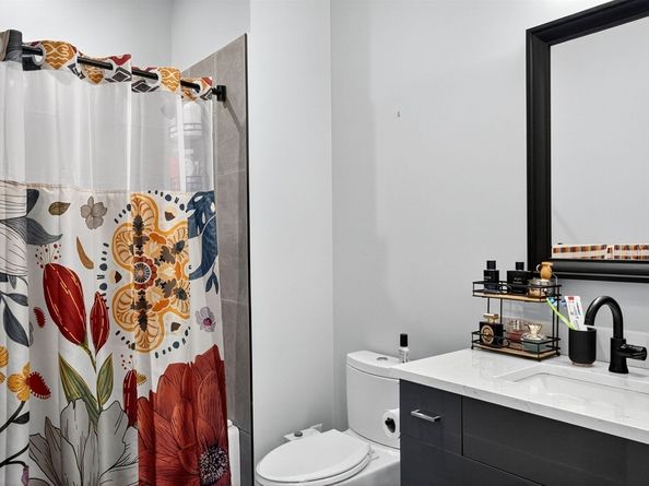 60 Cross St 315, Somerville MA 02145