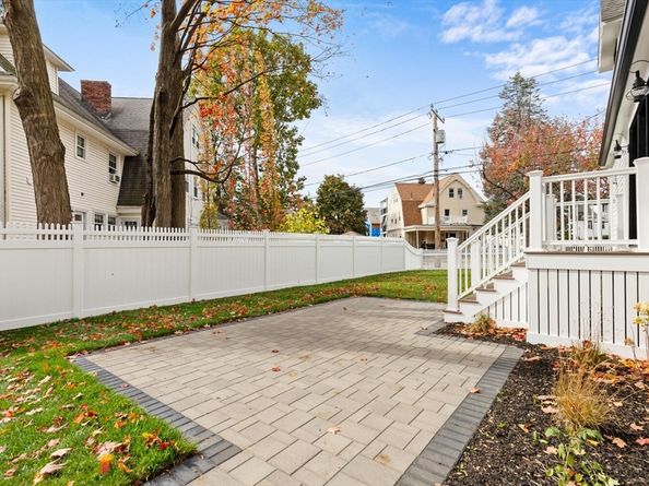 144 Dexter Ave, Watertown MA 02472